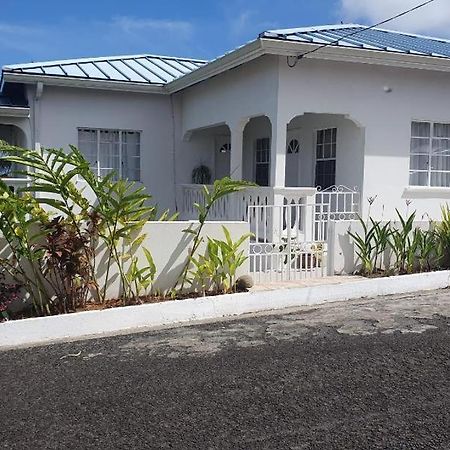 Selen'S Apartment In Ti Rocher Micoud Saint Lucia エクステリア 写真